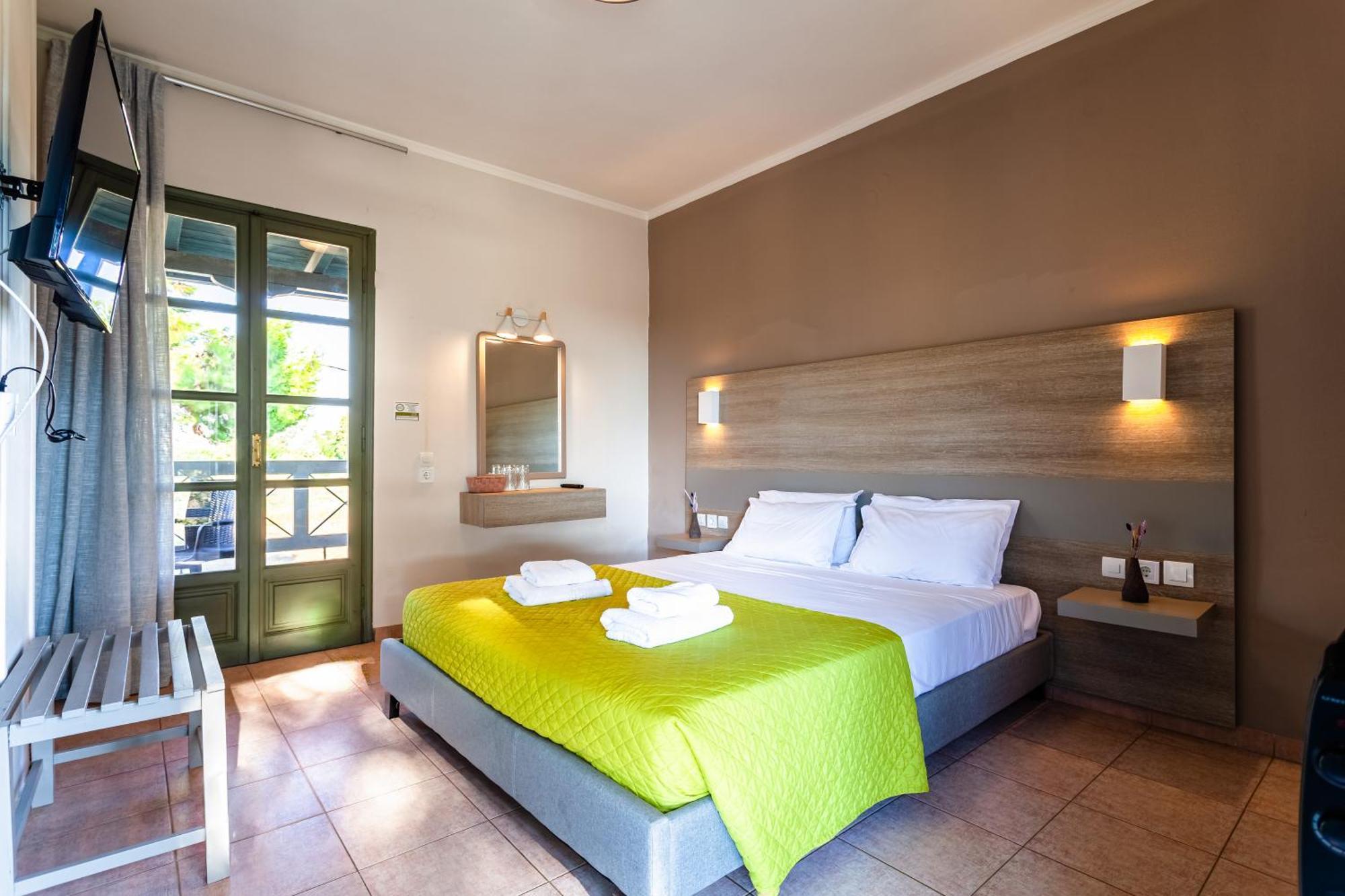 Kalogria Summer Retreats - Seimeio Strofilia, Sunny Vibes ภายนอก รูปภาพ